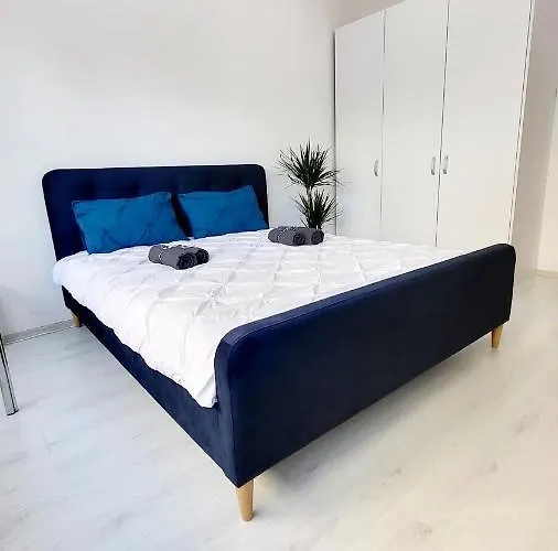 Victoriei Central Studio Apartment Bucharest