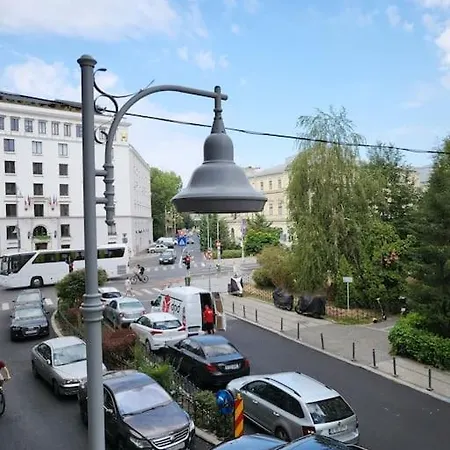 Daire Victoriei Central Studio